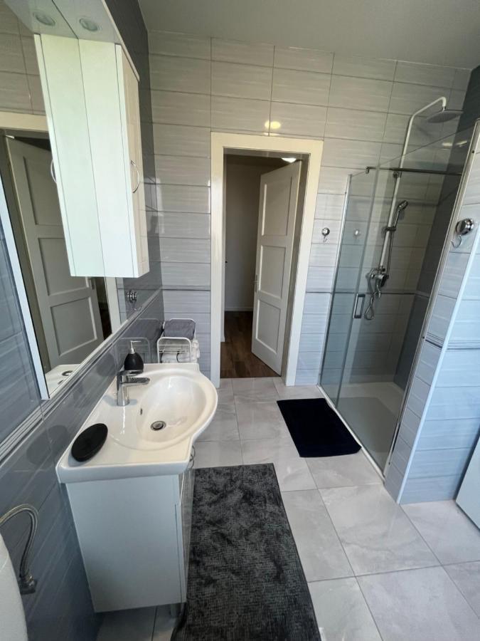 Asja Appartement Zagreb Buitenkant foto