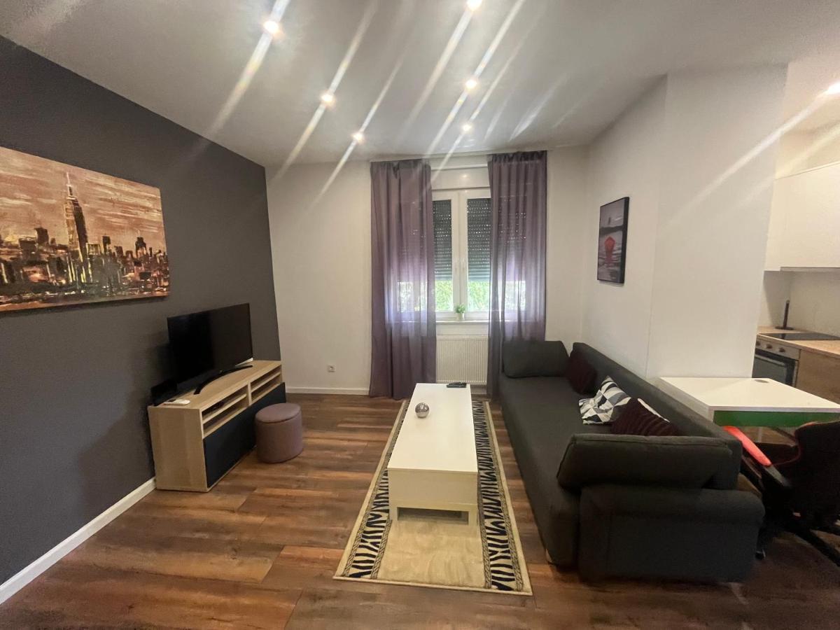 Asja Appartement Zagreb Buitenkant foto