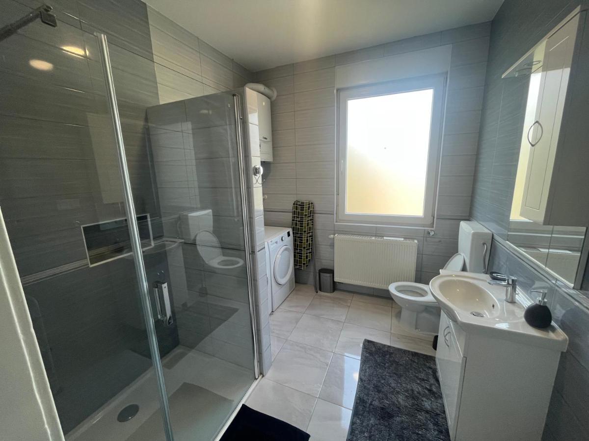 Asja Appartement Zagreb Buitenkant foto